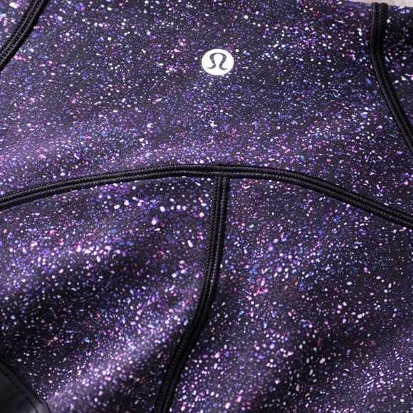 Lululemon Train Times 7/8 Pant 25"
Crystalline Multi / Black size 4 - Picture 7 of 7